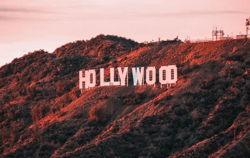 What-is-the-history-of-the-Hollywood-sign